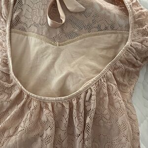 bebe Lace Blouse in Light Pink